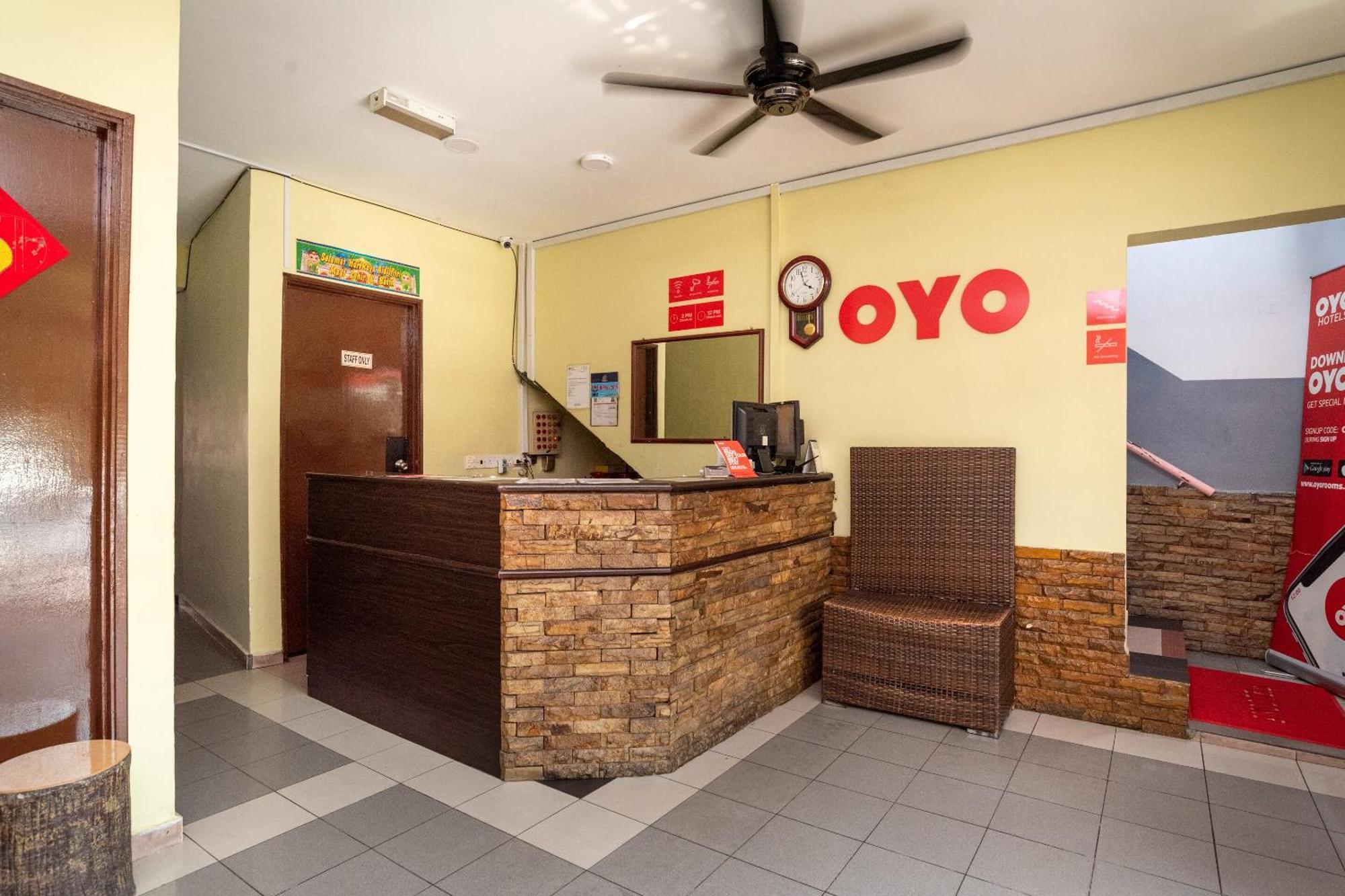 Oyo 432 マイ 7デイズ イン ジョホールバル エクステリア 写真